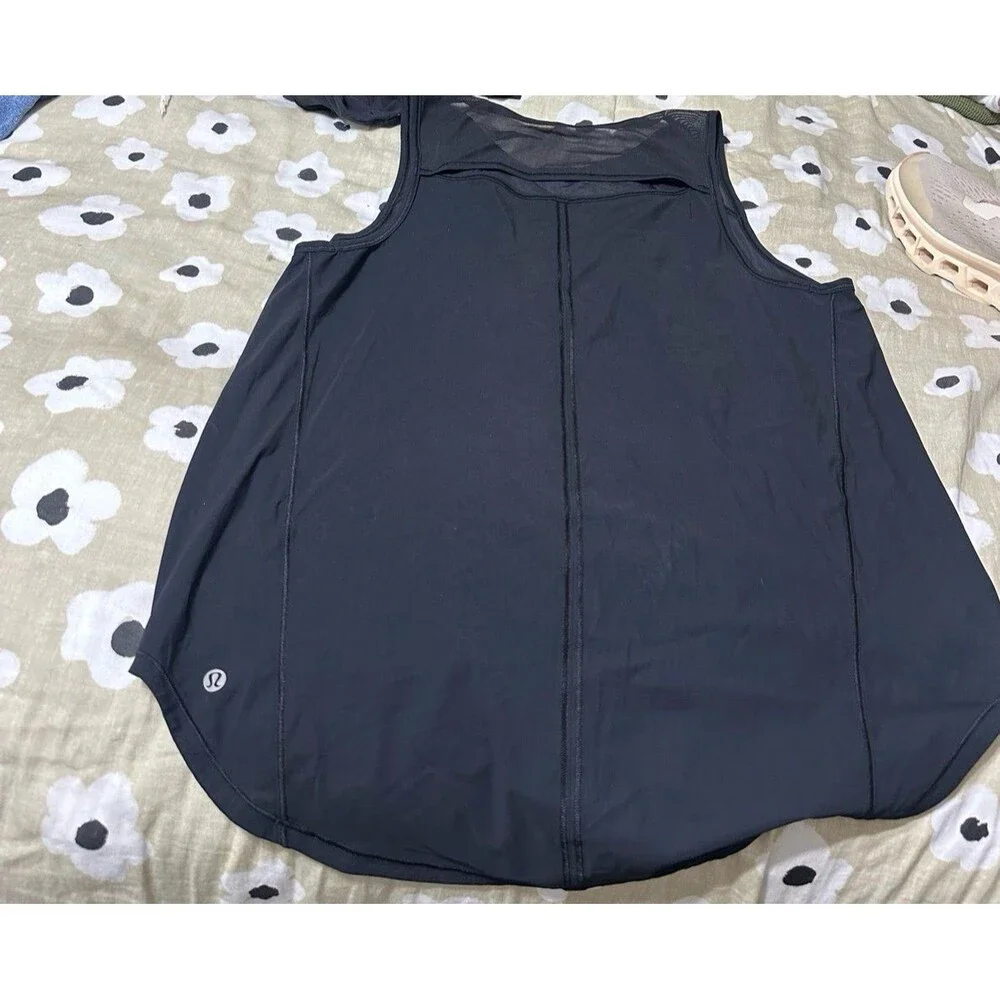 Lululemon Women's Black Athletic Tank Top
